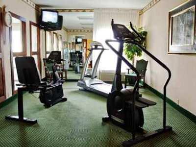 Hampton West Hotel 4*