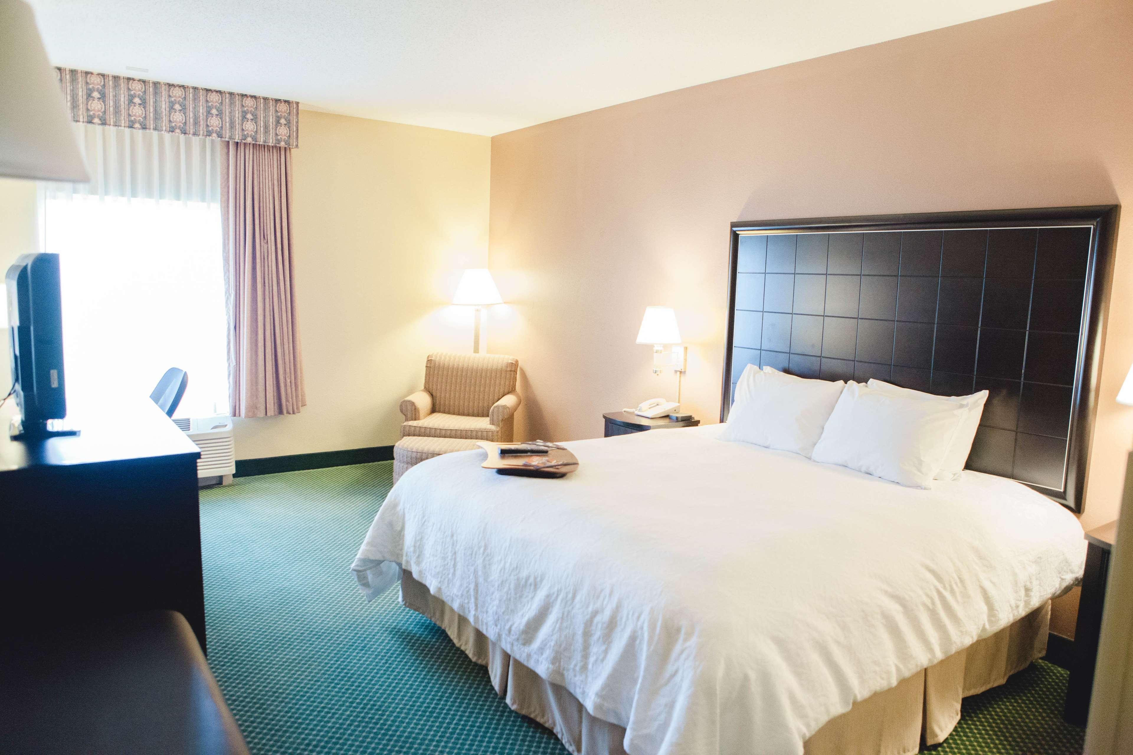 Hampton West Hotel