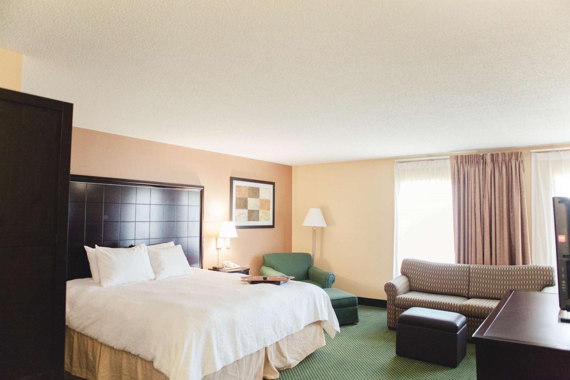 Hotel Hampton West