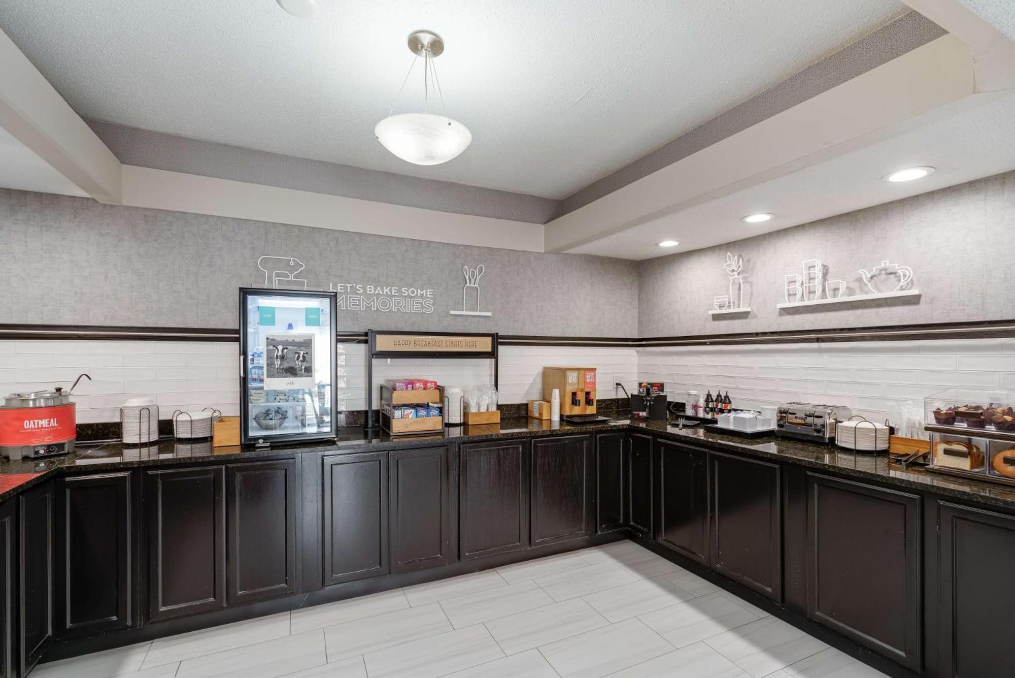 Hotel Hampton West Bloomington