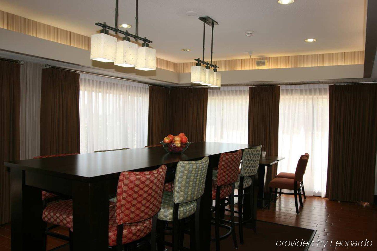 Hampton West Hotel 4*